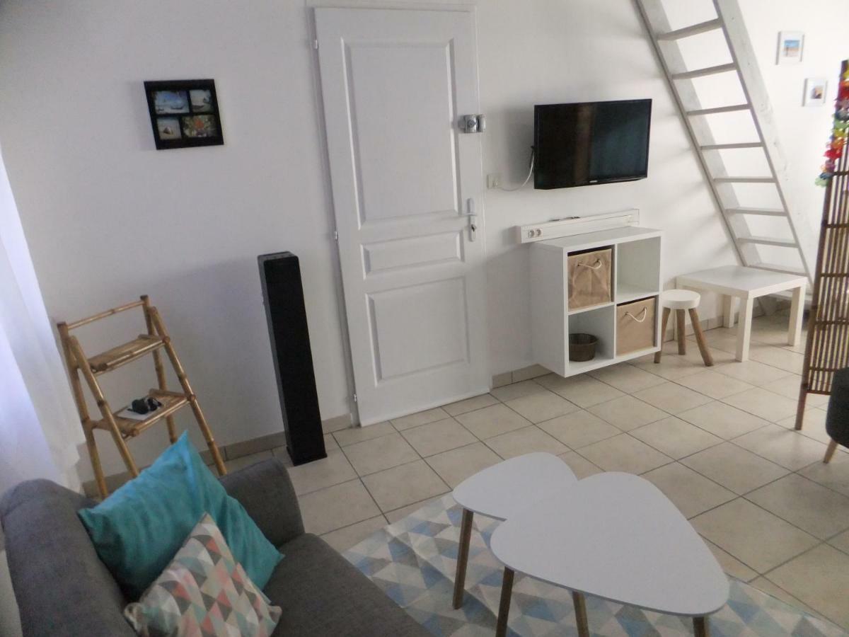 Gite Les Esparrus Villecroze Exteriör bild